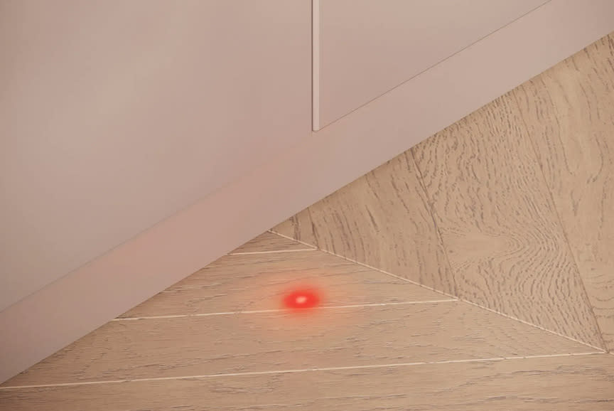 Δες την κουκκίδα!