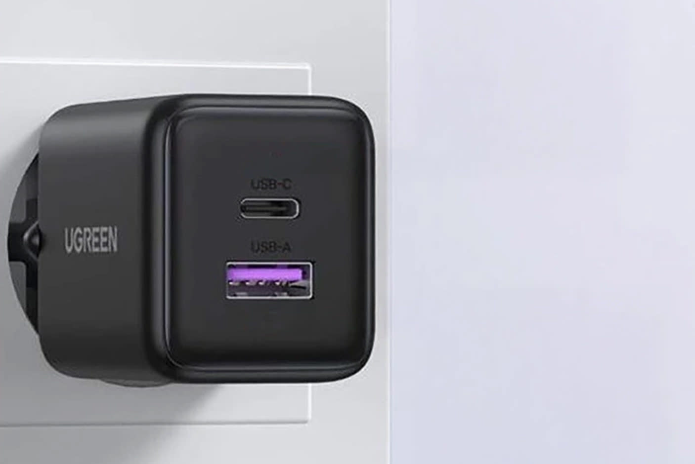 5099781-Tile-2-2x-Charging-Ports