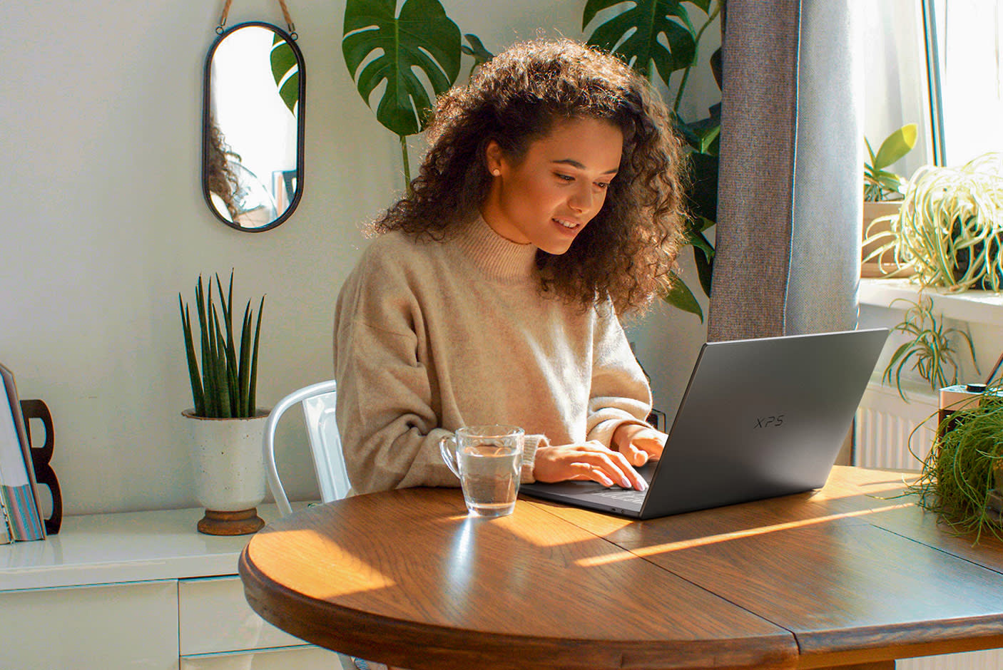 Dell XPS 16 (DA16260)