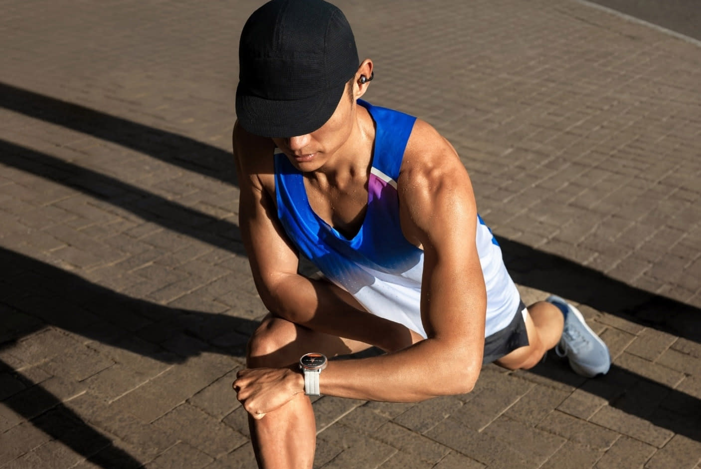 5113555-Tile-6-GRunning