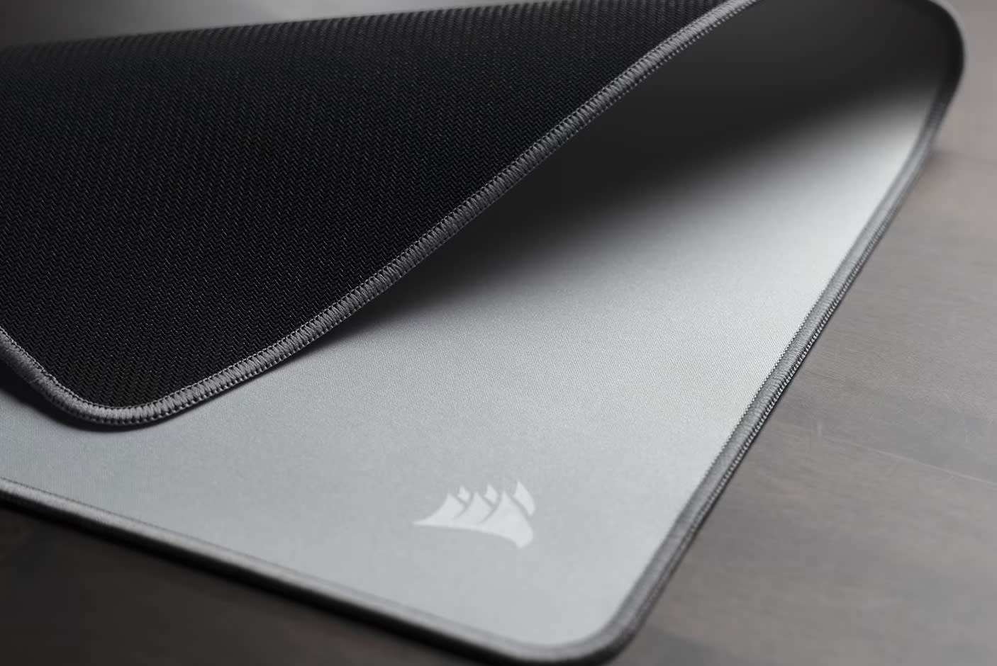 CORSAIR MM Anti-fray Cloth Gaming Mouse Pad