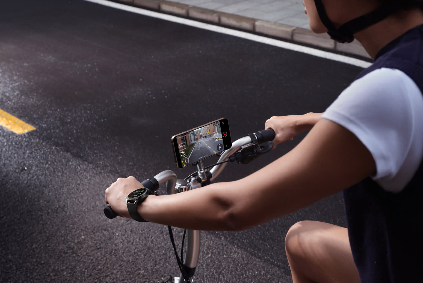 5145309-Tile-6-Bike-Computer