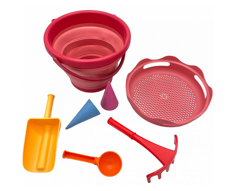 7in1 SAND TOYS – RED