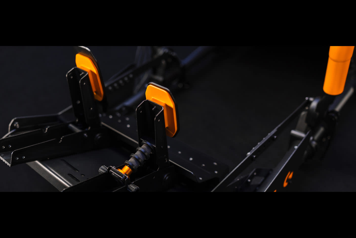 Logitech RS50 McLaren Racing Bundle