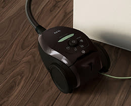 AEG Σκούπα Με Σακούλα VX82-1-ÖKO