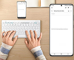 3674495-Box-4-Samsung-Trio-500