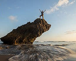 4033574-Box-3-Canon-RF-15-35MM-F28L