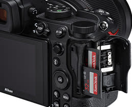 Nikon Z5 Dual Memory Slot