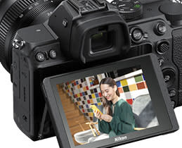 Nikon Z5 Tilt Screen