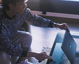 OΜΕΝ Gaming Laptop 16-k0001nv