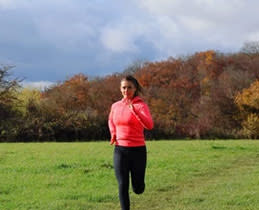 4182561-Box-3-Canon-EOS-R50