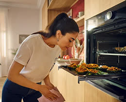 Neff Φούρνος B69VS3AY0