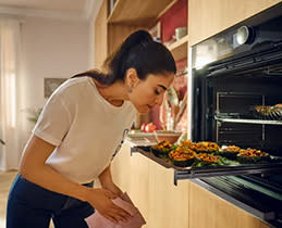 Neff Φούρνος B59CR7KY0