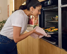 Neff Φούρνος B29CR3AY0