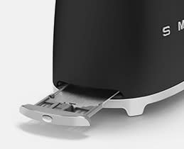 Smeg Φρυγανιέρα TSF01BLMEU Mαττ Μαύρ.