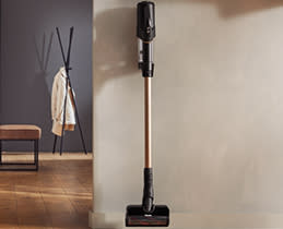 Έχει θέση στον τοίχο!