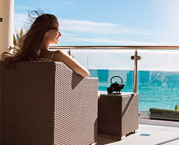 LUCCI AIR ROOF FAN WHITEHAVEN BLACK WL