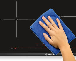 Bosch Εστίες με Aπορροφητήρα PVQ811H26E