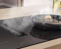 Bosch Εστίες με Aπορροφητήρα PVS611B16E