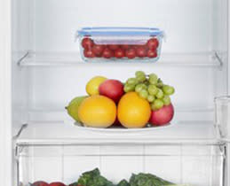 Hisense Δίπορτο Ψυγείο RT267D4AWE