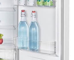 Hisense Δίπορτο Ψυγείο RT267D4AWE