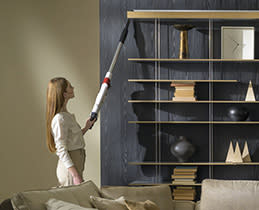 Hoover Σκούπα Stick Επαν/μενη HF202H 011