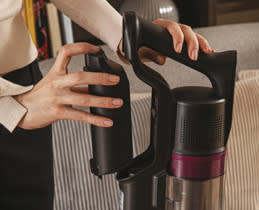 Hoover Σκούπα Stick Επ/μενη HF1P10HX 011