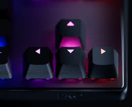 4669010-Box3-Logitech-G-Pro-X-TKL-lightsync