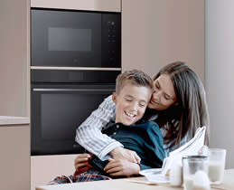 LG Φούρνος Μικροκυμάτων MGBZ2593F