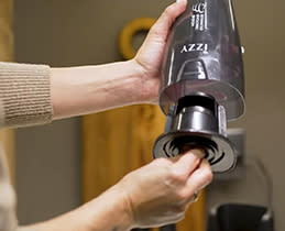 Izzy Σκουπάκι Χειρός IZ- 4010