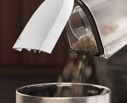 Αδειάζει… ανέπαφα