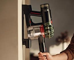 Dyson Σκούπα Stick Επαν/μενη V8 Cyclone