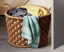 Τίποτα εκτός!